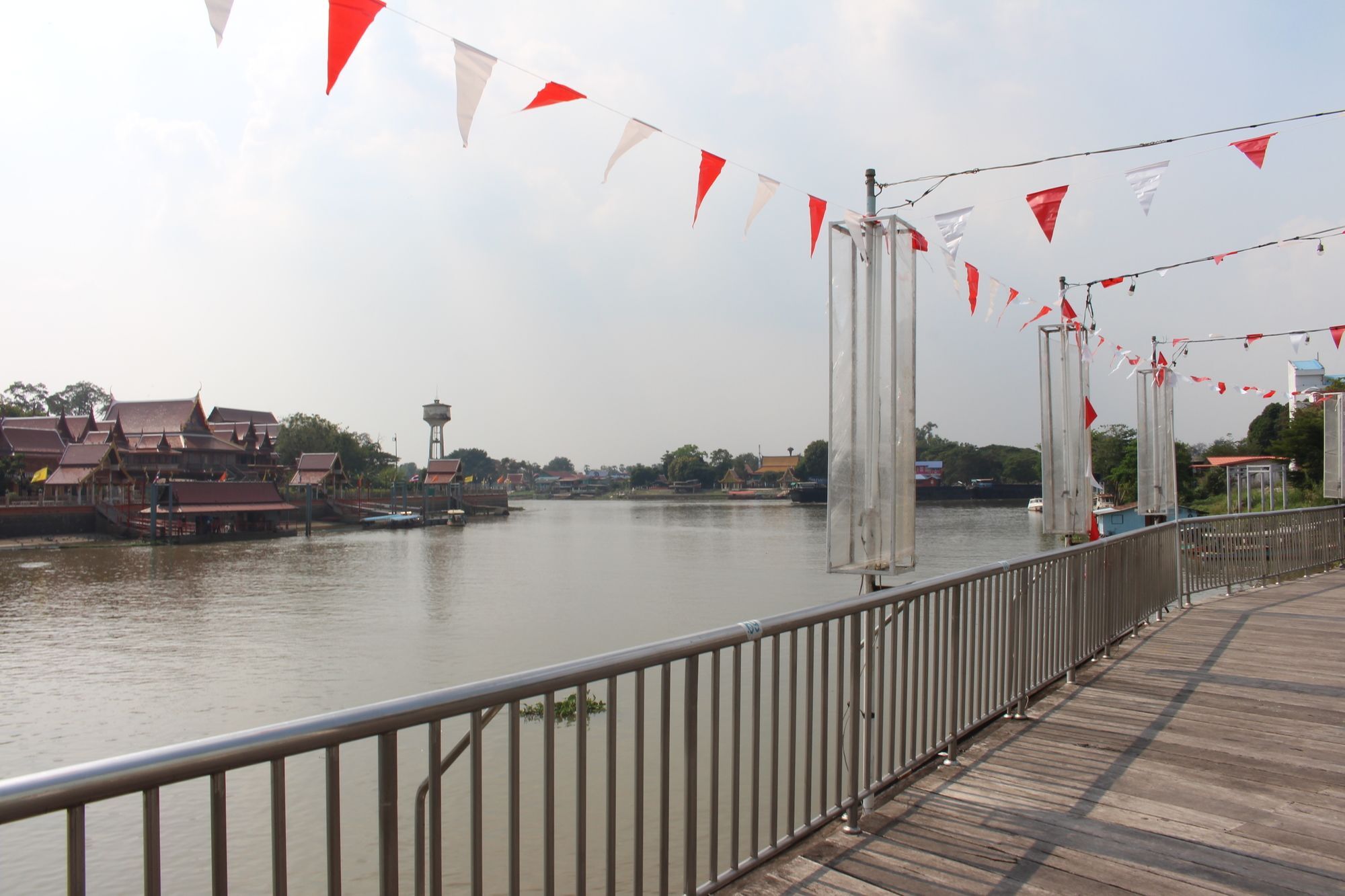 Ayutthaya River View Hotel Exterior photo